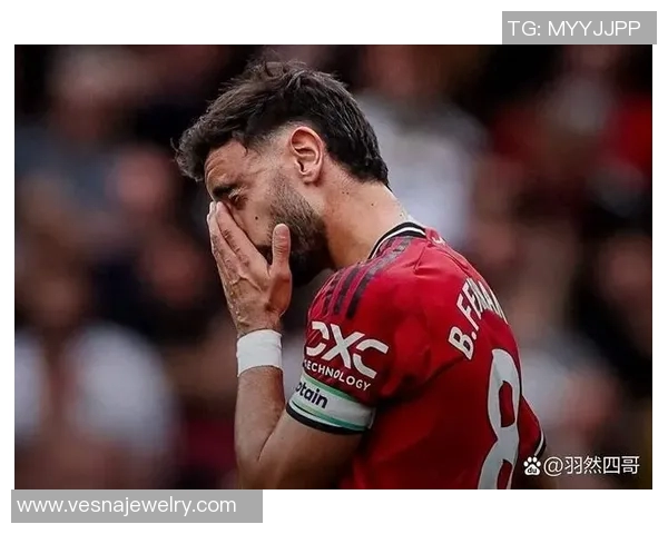 德甲豪强角逐：榜首争霸浴火重生